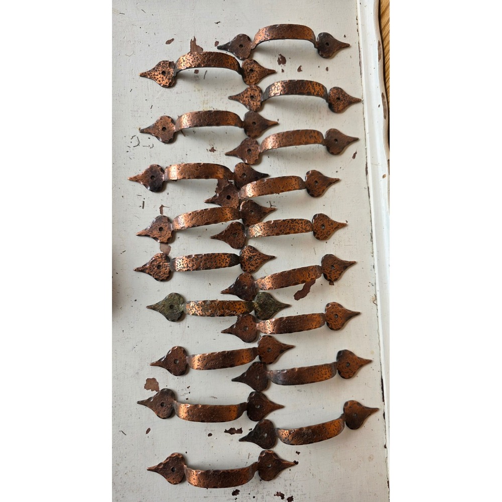 18 Vintage Colonial Spade Hammered Copper Cabinet Drawer Pulls Early American